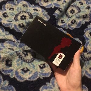 BB EYESHADOW PALLET